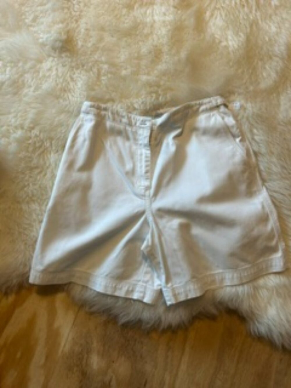 Lauren Ralph Lauren shorts, size 6, white